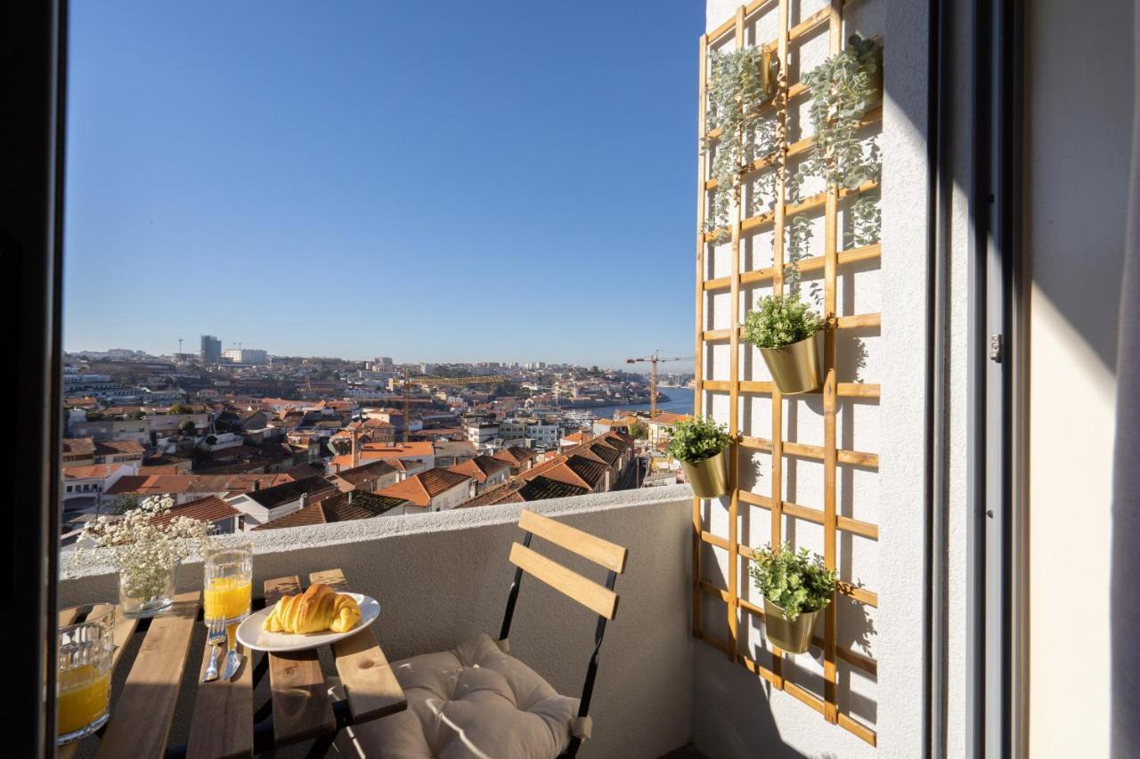 Ferienwohnung Gaya Avenue Flats - Elegant Contemporary Flats With Balcony Vila Nova de Gaia Exterior foto