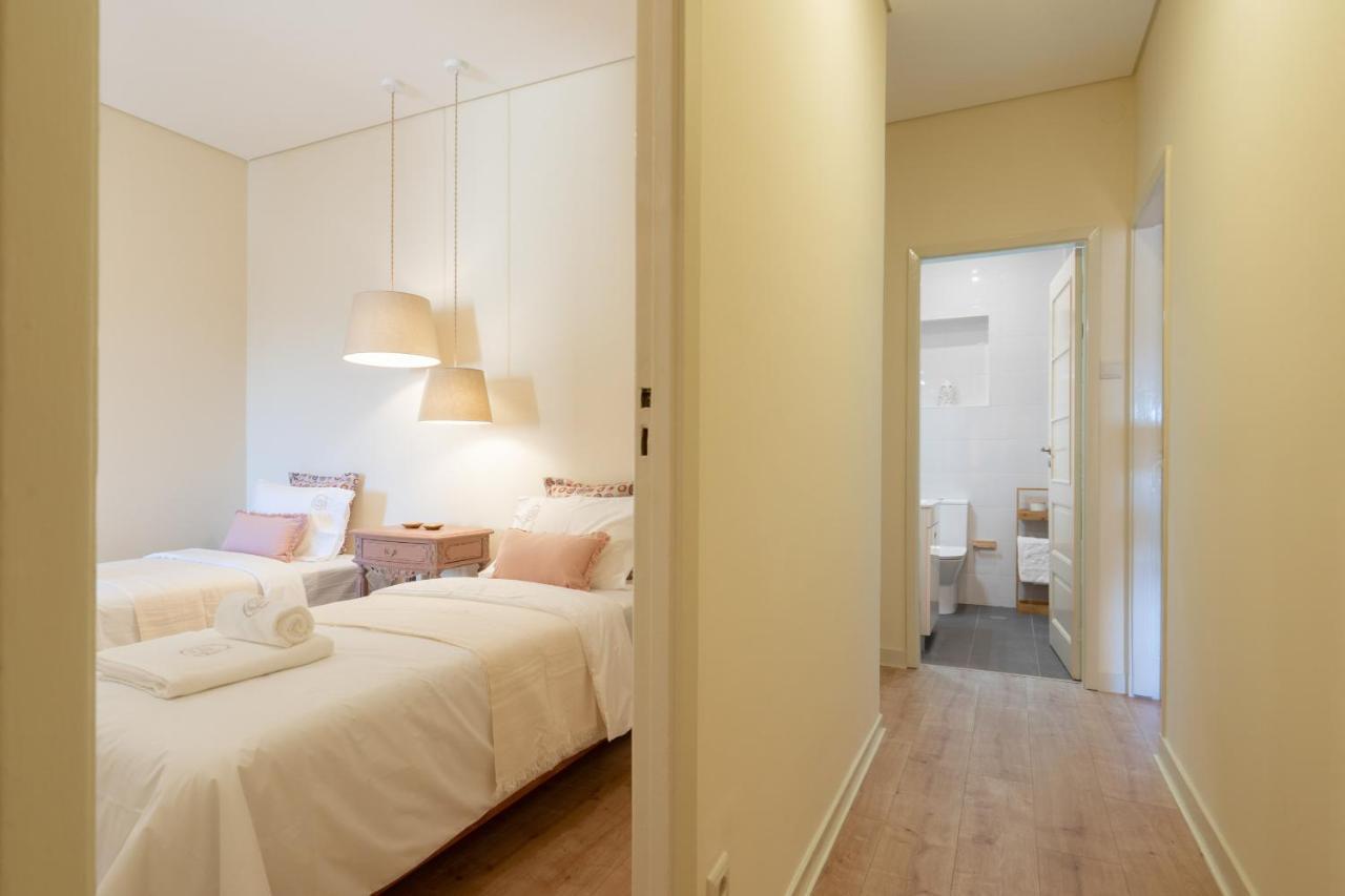 Ferienwohnung Gaya Avenue Flats - Elegant Contemporary Flats With Balcony Vila Nova de Gaia Exterior foto