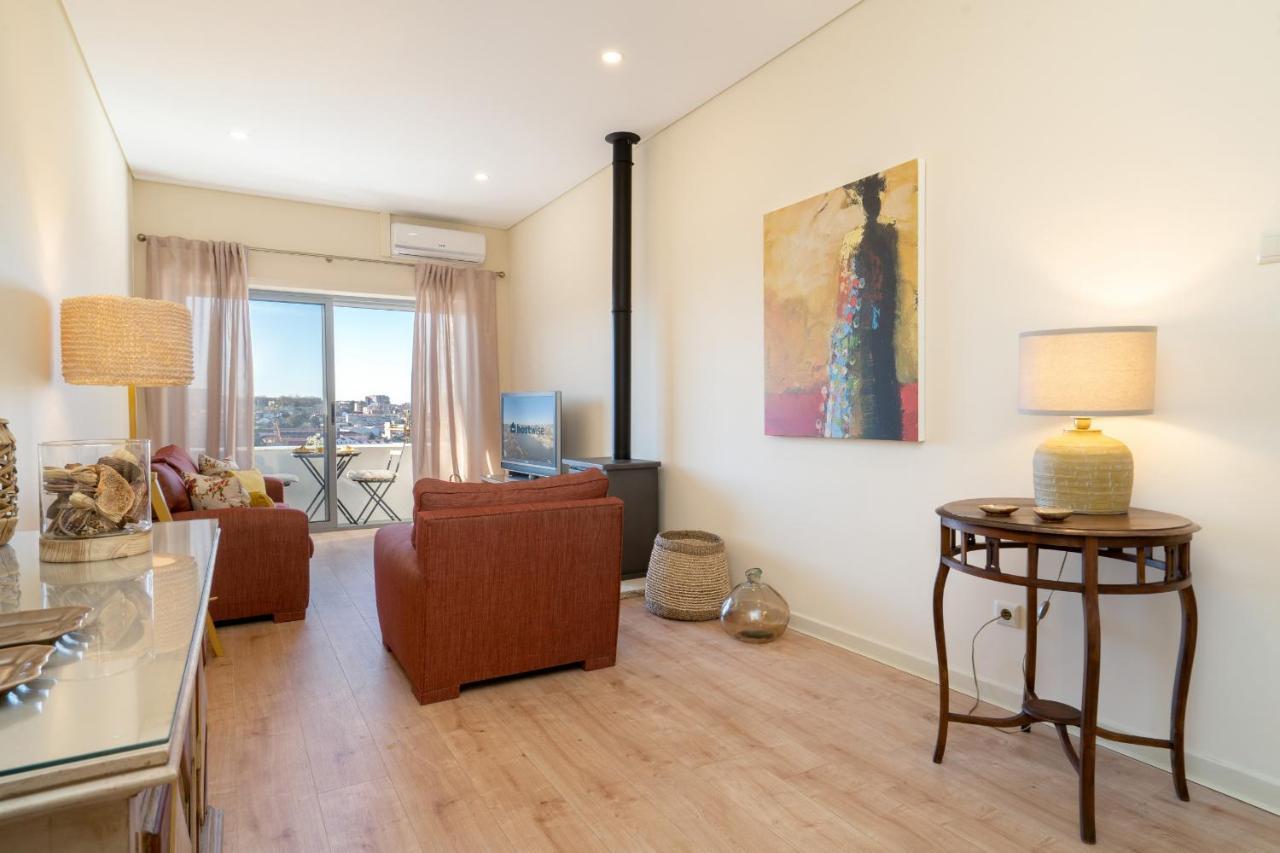 Ferienwohnung Gaya Avenue Flats - Elegant Contemporary Flats With Balcony Vila Nova de Gaia Exterior foto