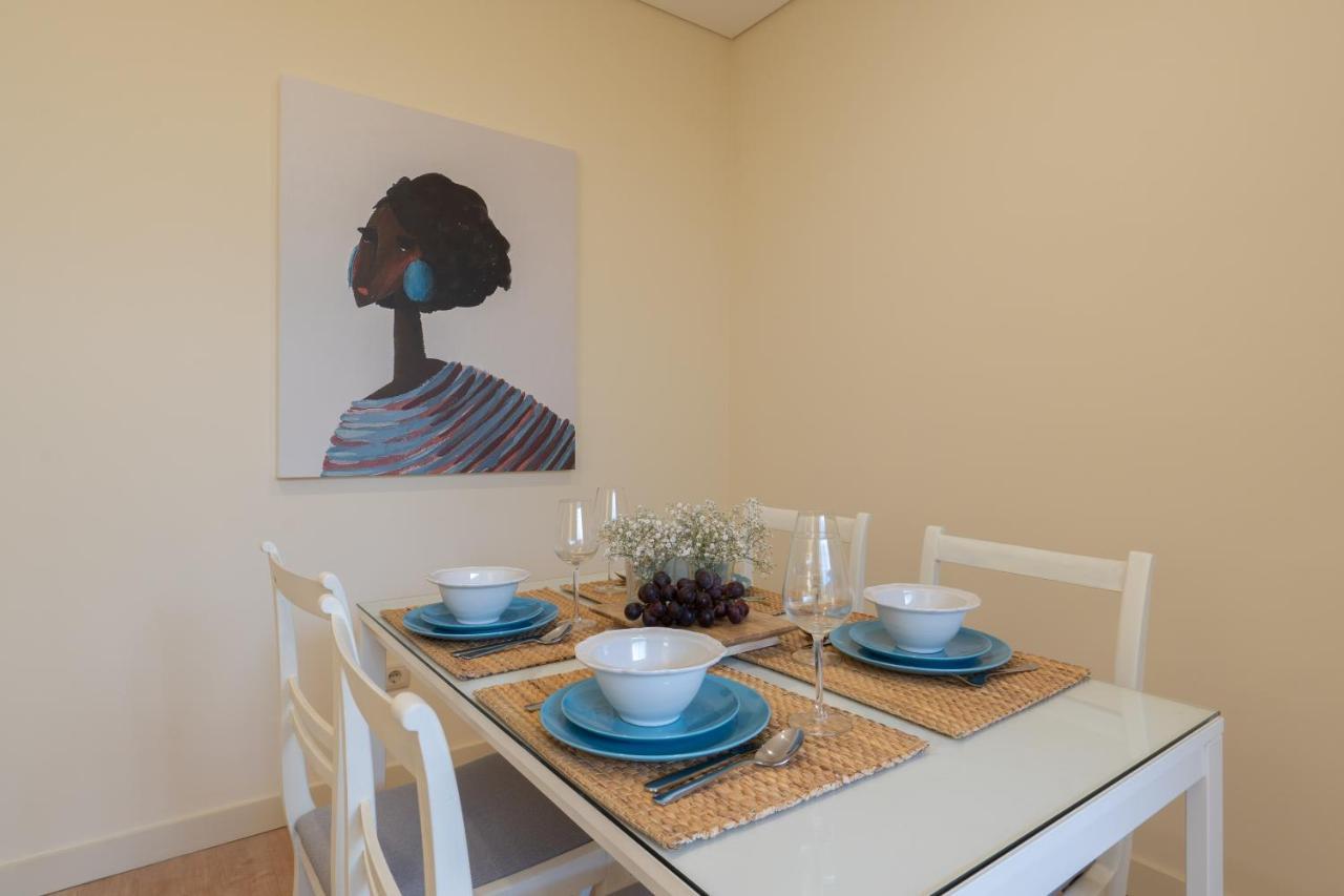 Ferienwohnung Gaya Avenue Flats - Elegant Contemporary Flats With Balcony Vila Nova de Gaia Exterior foto