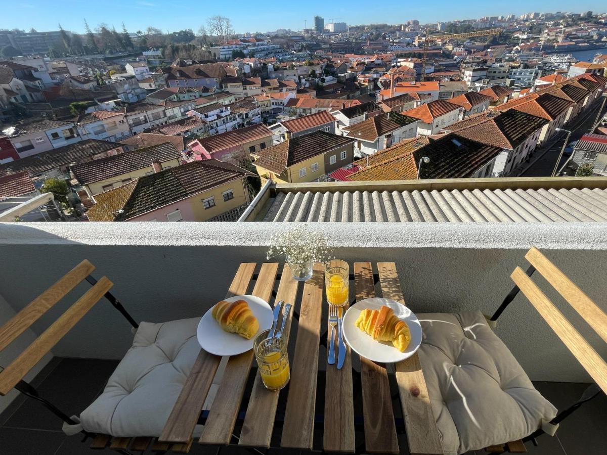 Ferienwohnung Gaya Avenue Flats - Elegant Contemporary Flats With Balcony Vila Nova de Gaia Exterior foto