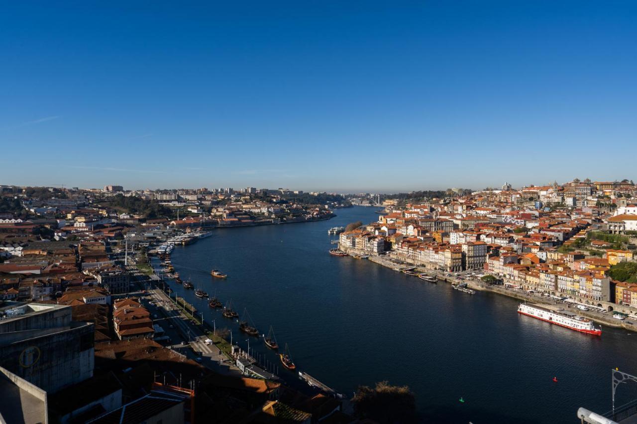 Ferienwohnung Gaya Avenue Flats - Elegant Contemporary Flats With Balcony Vila Nova de Gaia Exterior foto