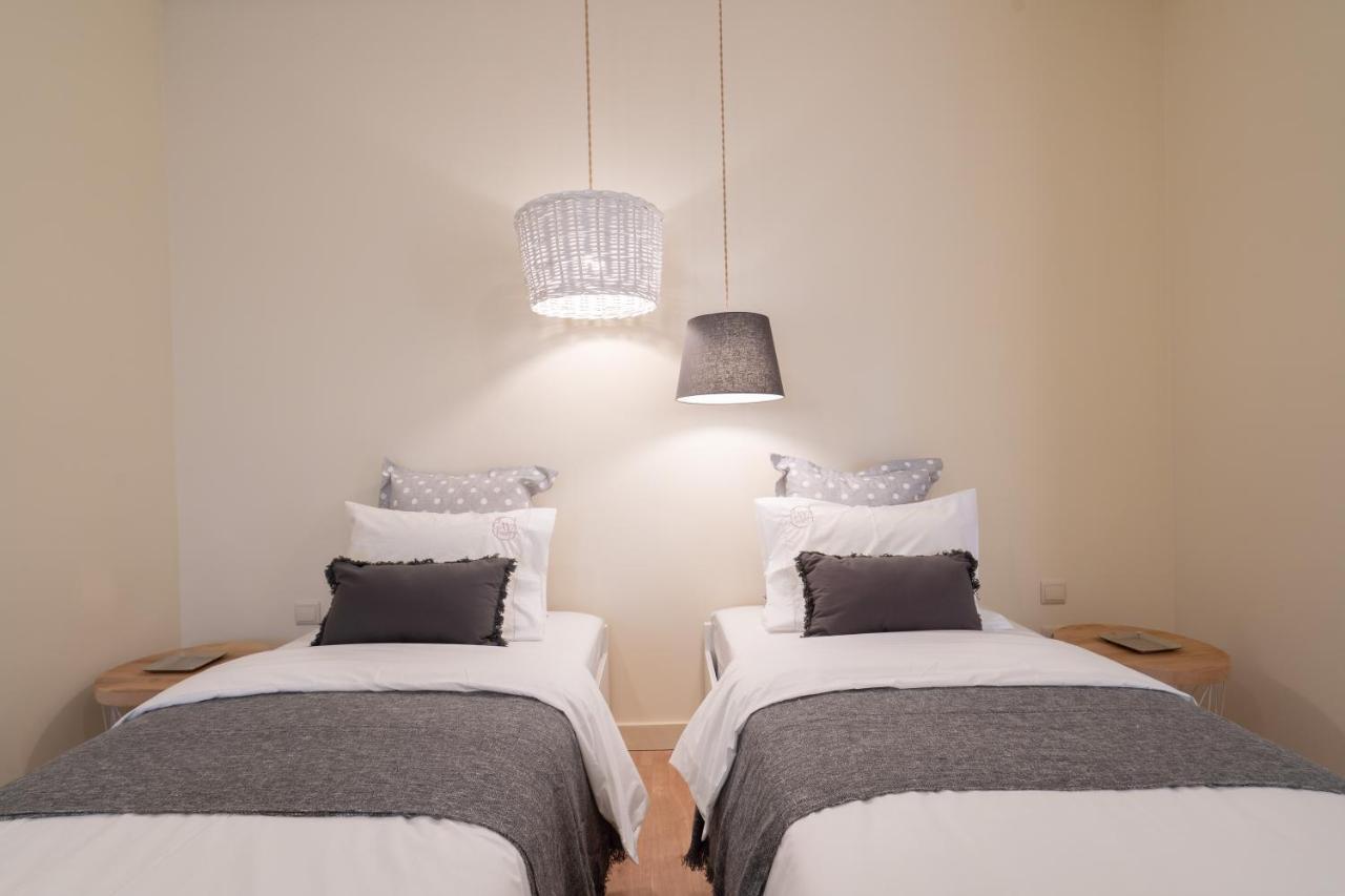 Ferienwohnung Gaya Avenue Flats - Elegant Contemporary Flats With Balcony Vila Nova de Gaia Exterior foto