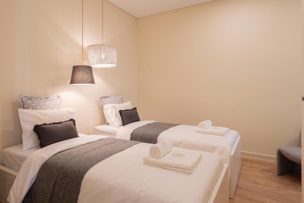 Ferienwohnung Gaya Avenue Flats - Elegant Contemporary Flats With Balcony Vila Nova de Gaia Exterior foto