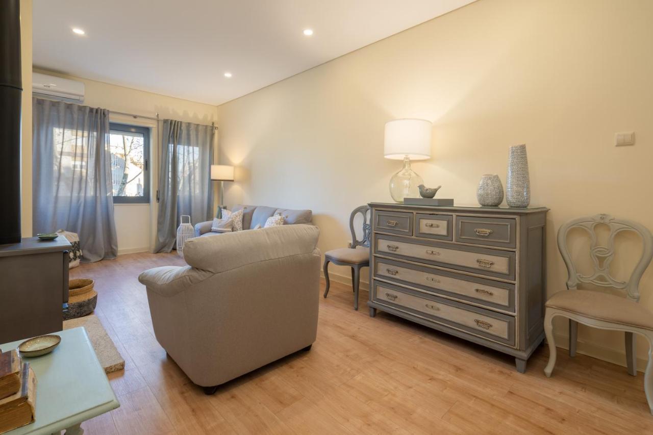Ferienwohnung Gaya Avenue Flats - Elegant Contemporary Flats With Balcony Vila Nova de Gaia Exterior foto