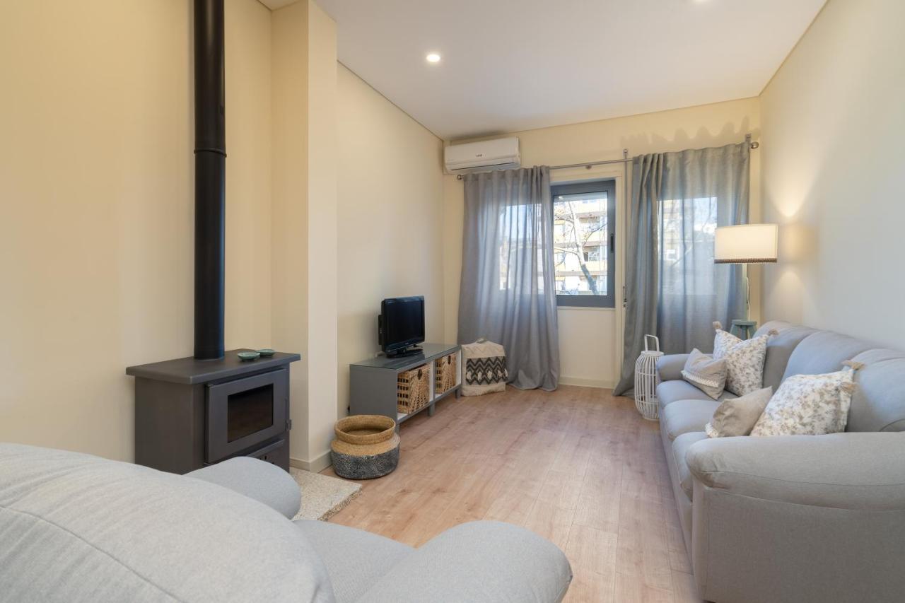 Ferienwohnung Gaya Avenue Flats - Elegant Contemporary Flats With Balcony Vila Nova de Gaia Exterior foto